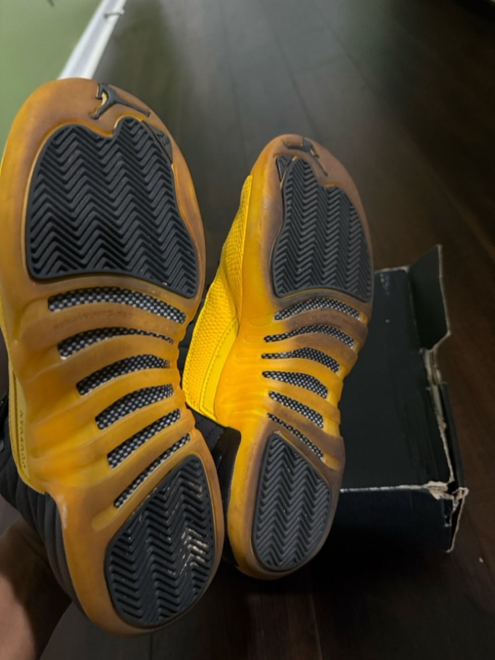 Jordan Men’s Sneakers — Black & Yellow Retro 12 (7y) - Picture 4 of 5